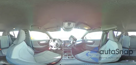 2024 Volvo Xc40 Core z USA, uszkodzony, nr VIN YV4L12UK1R2206170